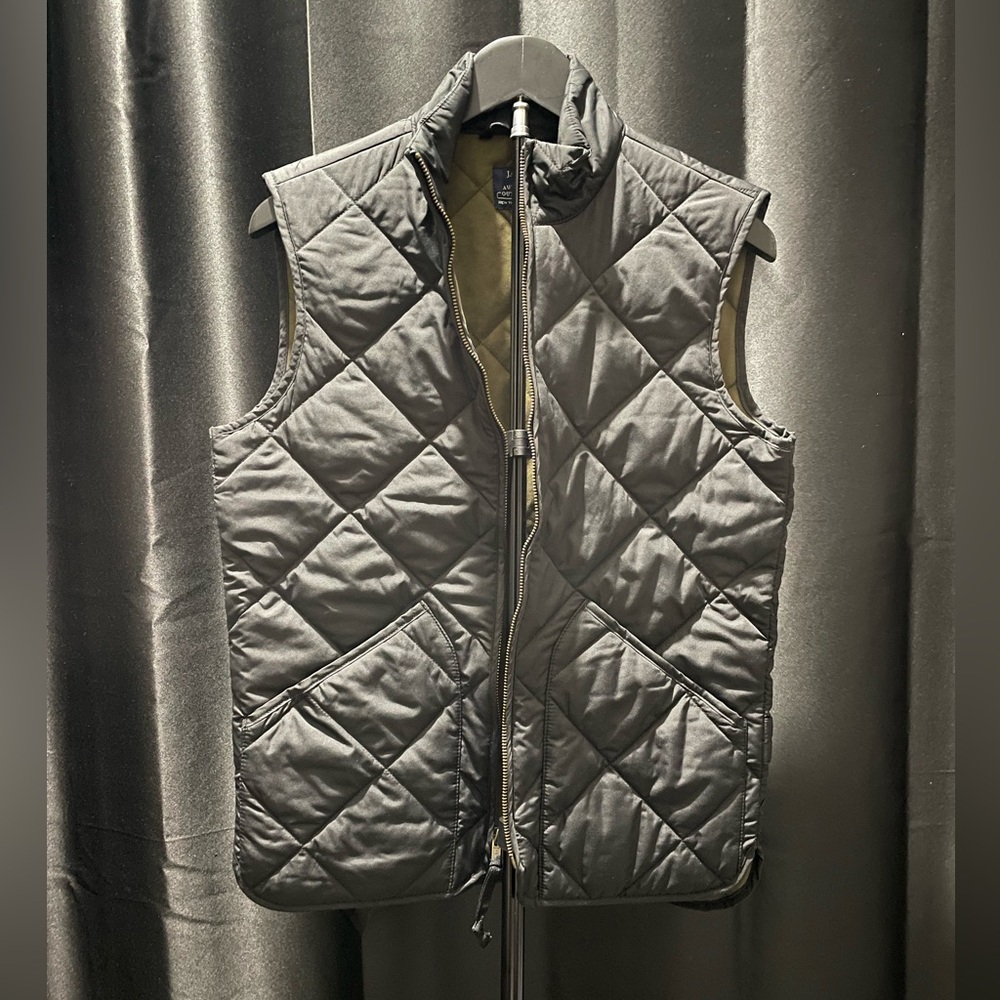 J. Crew Authentic Outwear Quilted Vest XS | Black Vest with Olive Lining